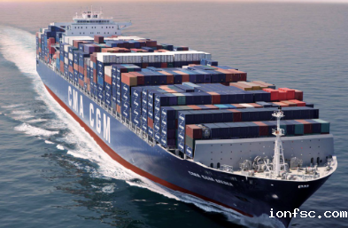 如果想用散货船载运集装箱需要注意什么？