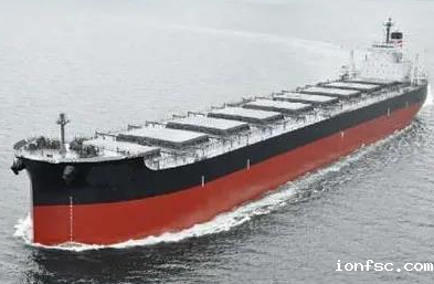 如何选择上海到新加坡的散货船运输方案？看看我们的专业建议吧！