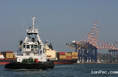 散货船货运行业应该履行其环境保护责任，为未来的可持续发展做出贡献