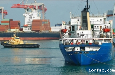 散货船为世界经济的繁荣贡献自己的力量