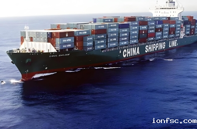 在全球化的经济浪潮中，散货船能够在海上运输扮演着至关重要的角色