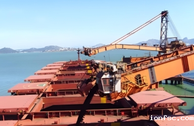 散货船装货的过程、面临的挑战以及未来的发展趋势