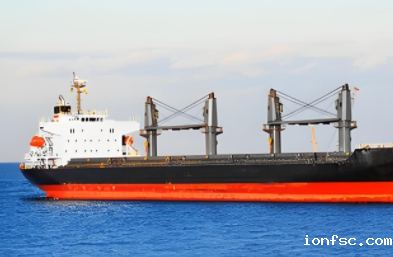 散货船装货直接关系到货物能否安全、高效地运送到目的地