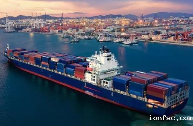 散货船海运作为连接世界各地的重要纽带,是怎样承担着运输大量非包装货物任务的?